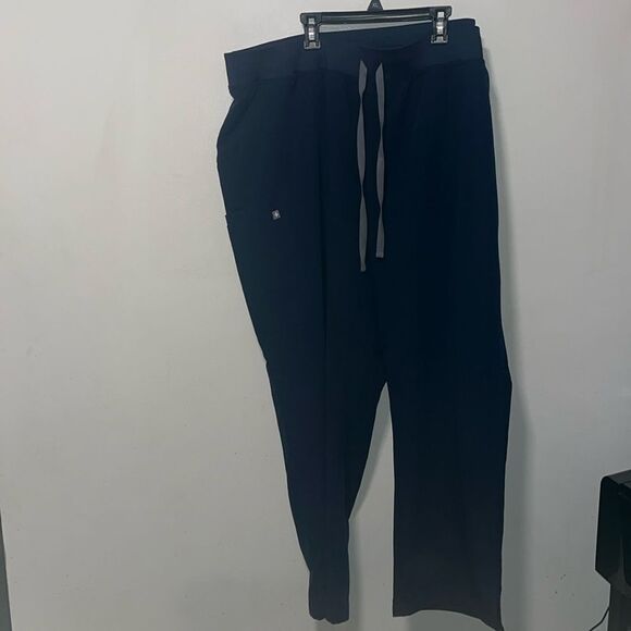EXCELLENT CONDITION WOMEN’S FIGS KADE CARGO NAVY SCRUB PANTS SIZE 4XL - Picture 10 of 12